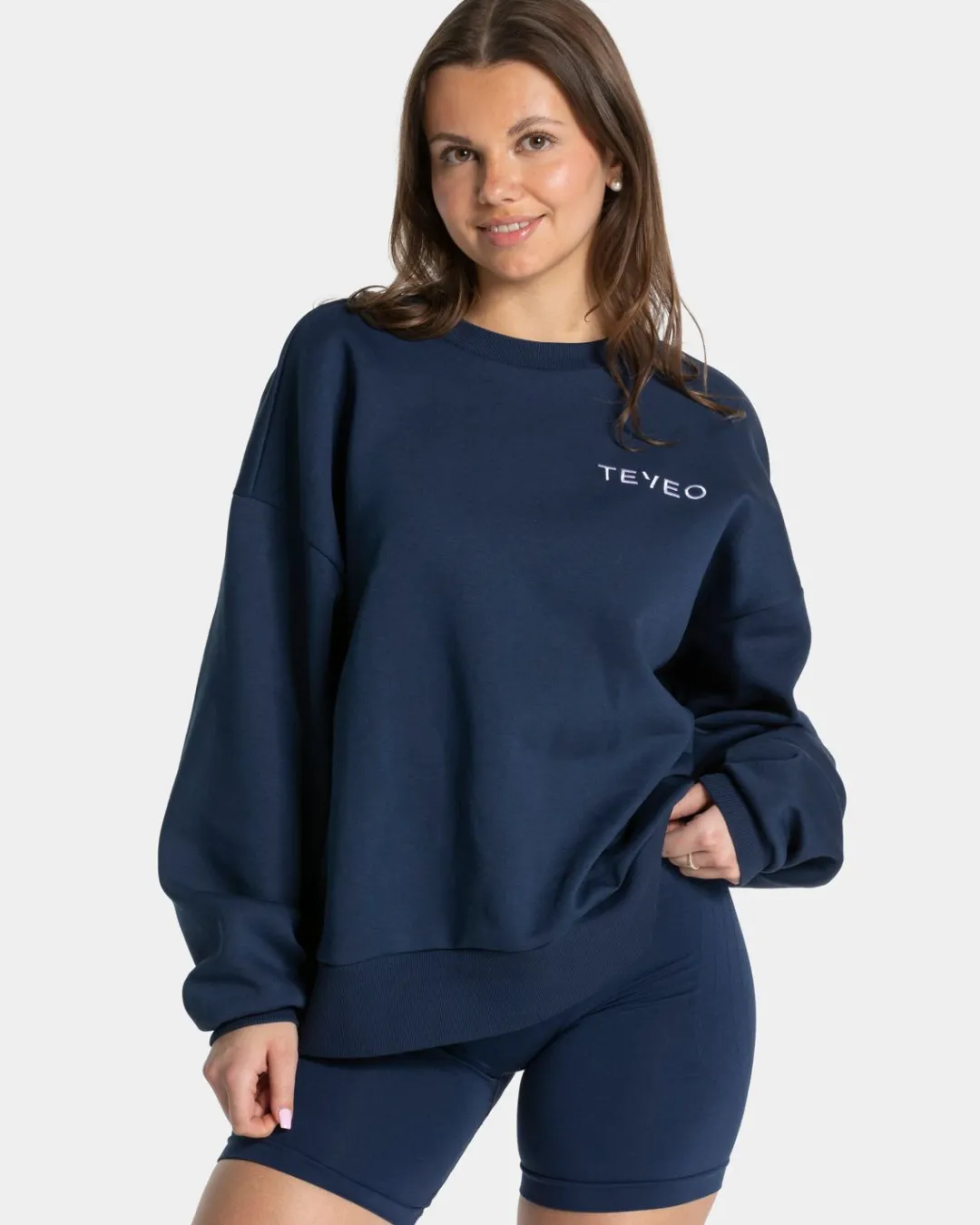 TEVEO Hoodies & Jackets*Signature Oversized Sweater "Dunkelblau"
