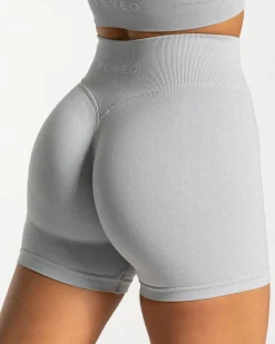TEVEO Shorts*Statement Scrunch Short