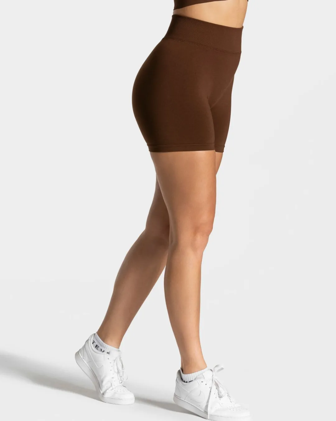 TEVEO Shorts*Statement Scrunch Short "Kaffee"