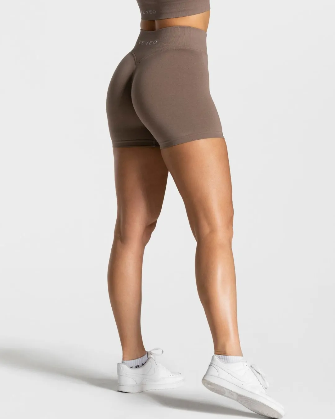 TEVEO Shorts*Statement Scrunch Short "Mokka"