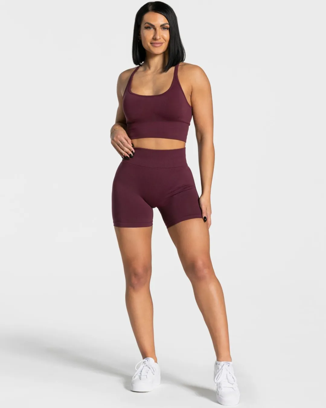TEVEO Shorts*Statement Scrunch Short "Pflaume"