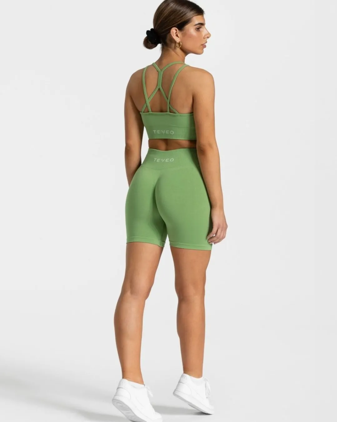 TEVEO Shorts*Timeless Scrunch Short "Olive"