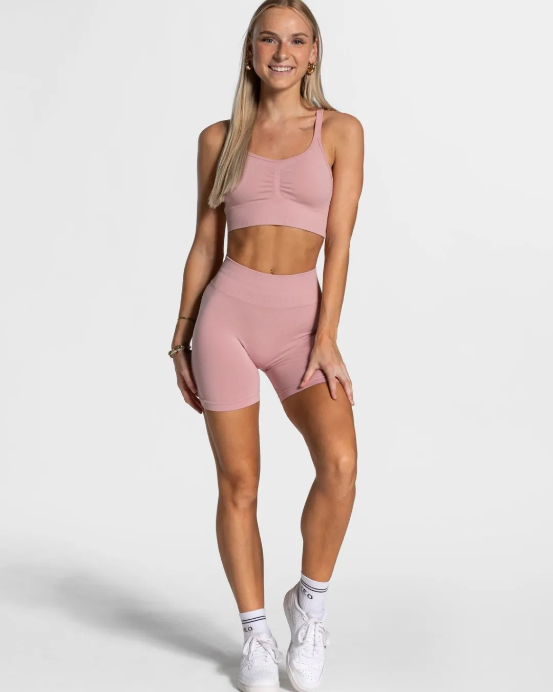 TEVEO Shorts*Timeless Scrunch Short "Rosa"
