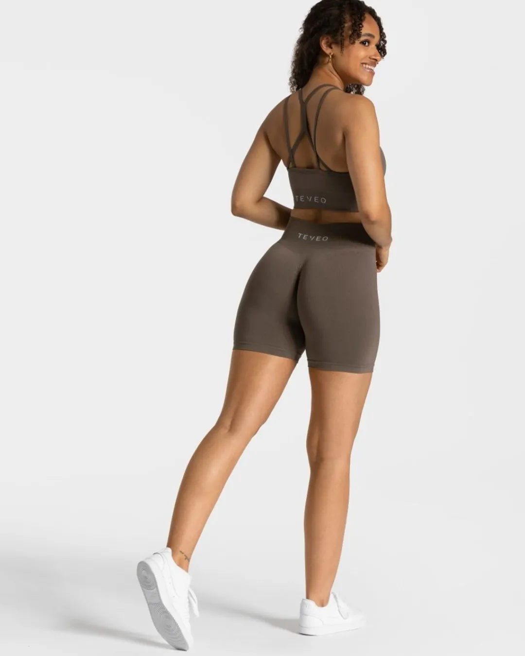 TEVEO Shorts*Timeless Scrunch Short "Taupe"