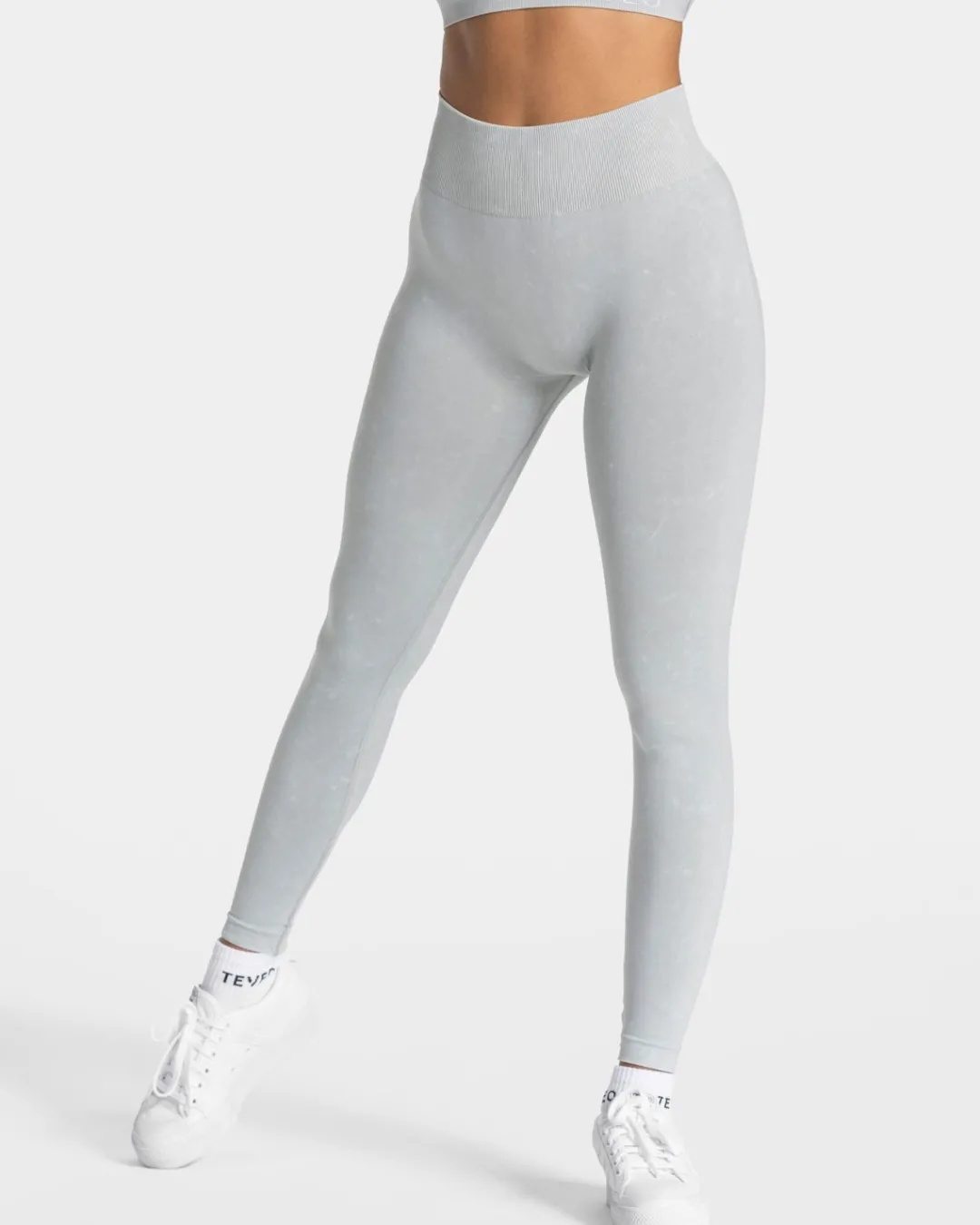 TEVEO Leggings & Pants*Acid Covert Scrunch Leggings "Hellgrau"