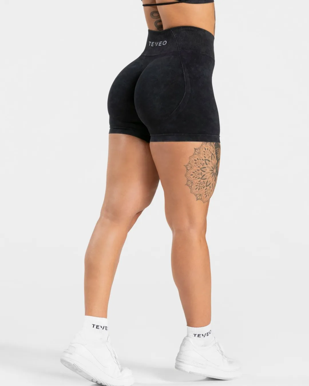 TEVEO Shorts*Acid Covert Scrunch Short "Schwarz"