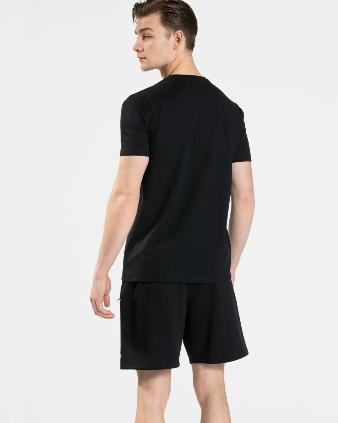 TEVEO T-Shirts*Arrival Fitted T-Shirt "Schwarz"