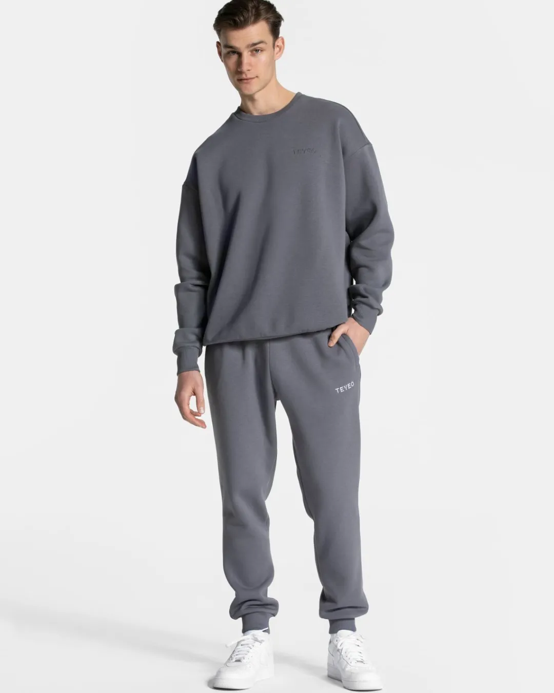 TEVEO Pants*Arrival Jogger "Graphit"
