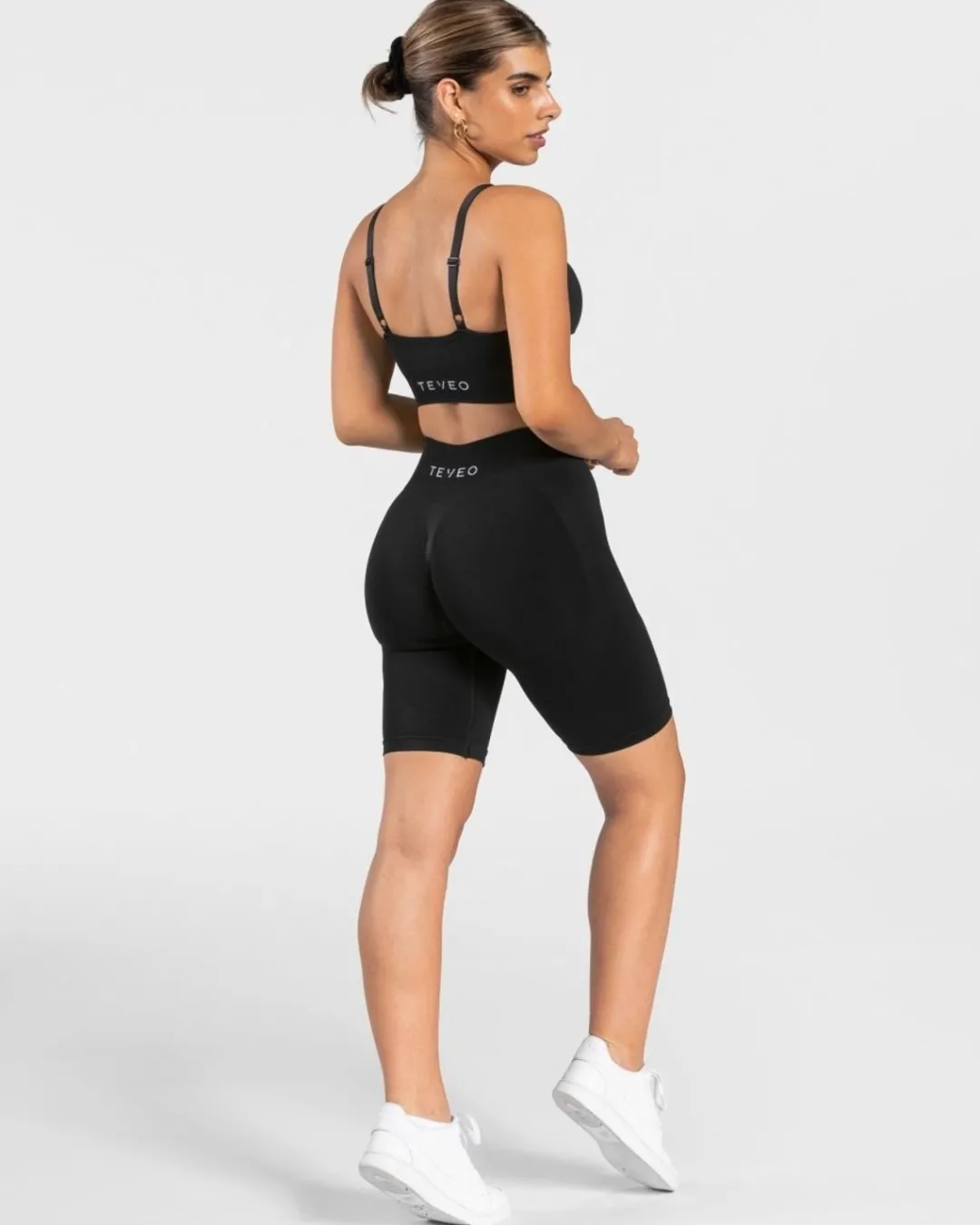 TEVEO Sports Bras*Charming Scrunch Bh "Schwarz"