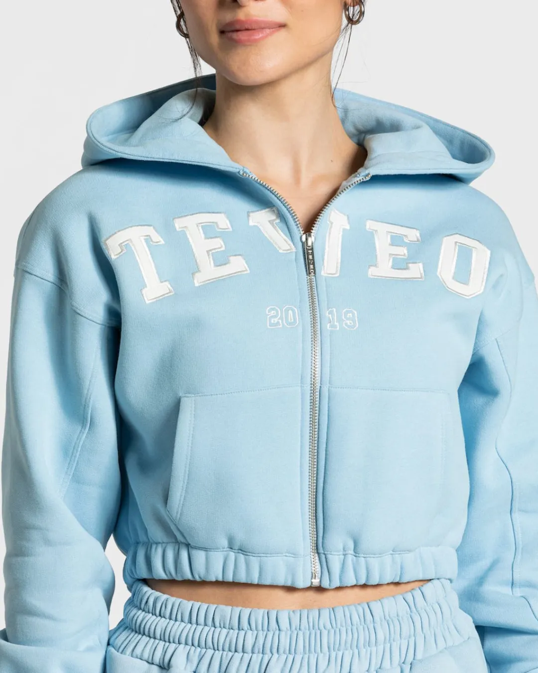 TEVEO Hoodies & Jackets*College Zip Hoodie "Babyblau"