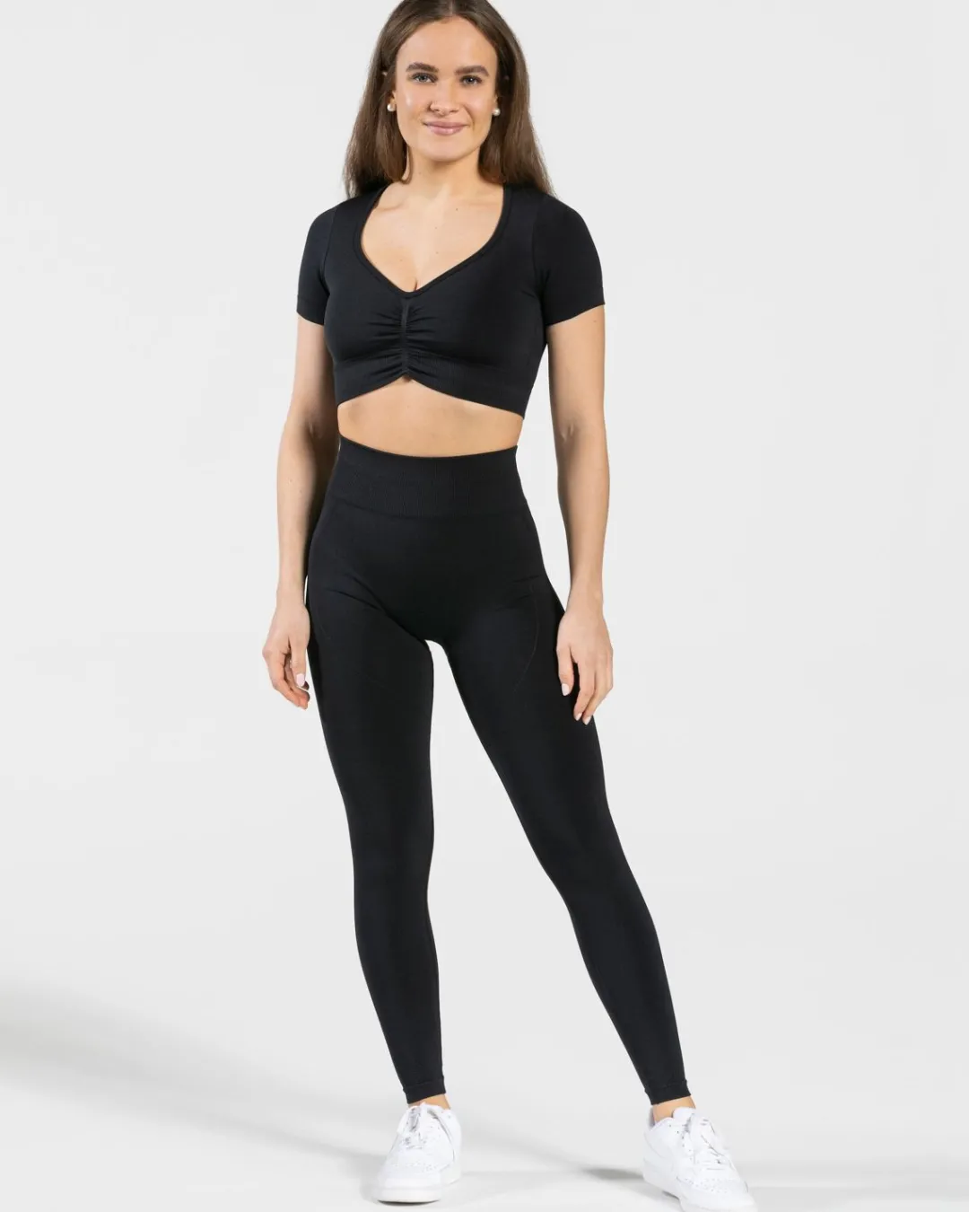 TEVEO Tops*Focus Crop Top "Schwarz"