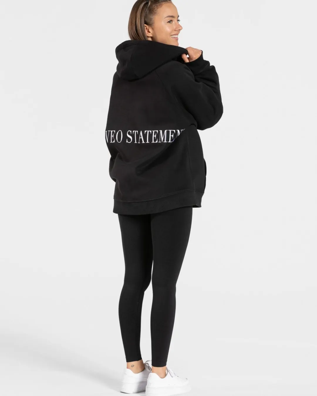 TEVEO Hoodies & Jackets*Statement Oversized Jacke "Schwarz"